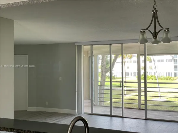 $2,300 | 805 Cypress Boulevard, Unit 205, Pompano Beach, FL 33069