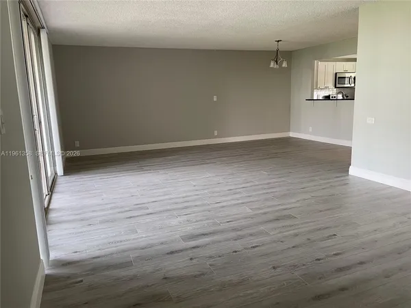 $2,300 | 805 Cypress Boulevard, Unit 205, Pompano Beach, FL 33069