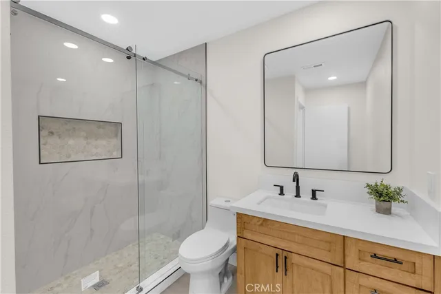 $499,900 | 280 Vista Royale Circle East, Palm Desert, CA 92211