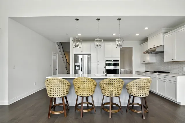 $799,000 | 18 Lansing Way, Unit 18, Millis, MA 02054