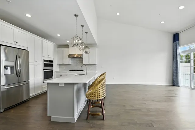 $799,000 | 18 Lansing Way, Unit 18, Millis, MA 02054