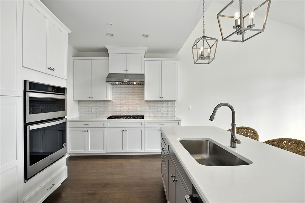 18 Lansing Way, Unit 18 Millis, MA 02054 - Photo 13 of 38