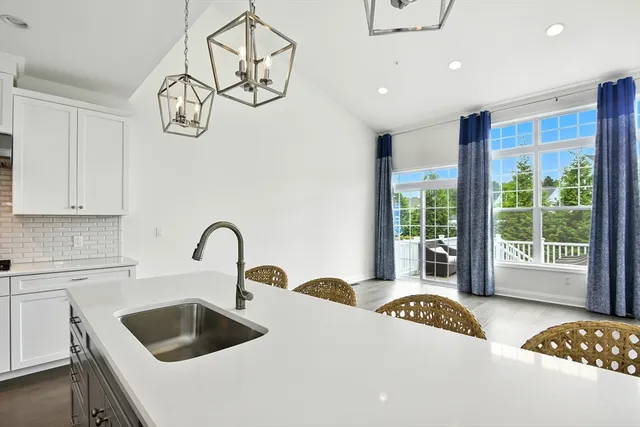 $799,000 | 18 Lansing Way, Unit 18, Millis, MA 02054