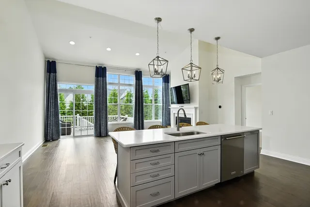 $799,000 | 18 Lansing Way, Unit 18, Millis, MA 02054