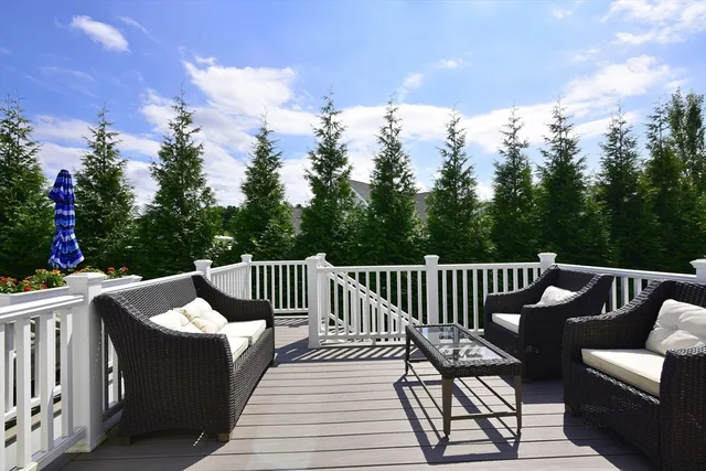 $799,000 | 18 Lansing Way, Unit 18, Millis, MA 02054