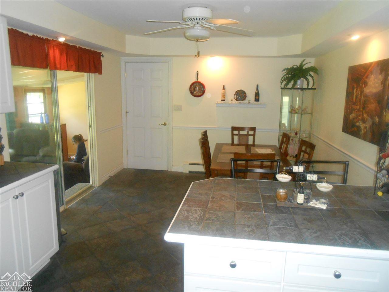 643 Meisner Road East China, MI 48054 - Photo 6 of 40 31293738-5.JPG