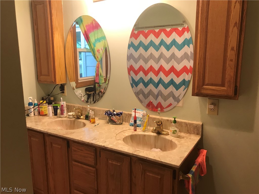 3896 Tallmadge Road Rootstown, OH 44272 - Photo 19 of 22 Gallery Image 19