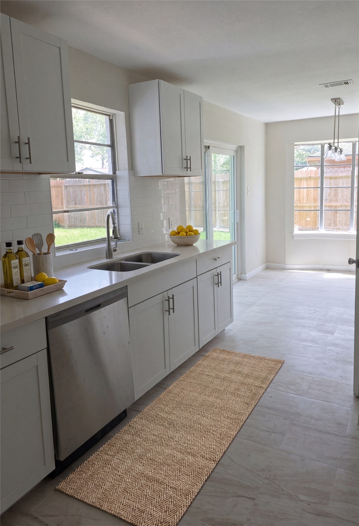 6802 McCullum Road Houston, TX 77489 - Photo 5 of 14 Gallery Image 5