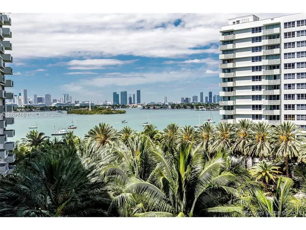 $3,100 | 1500 Bay Road, Unit 758S, Miami Beach, FL 33139