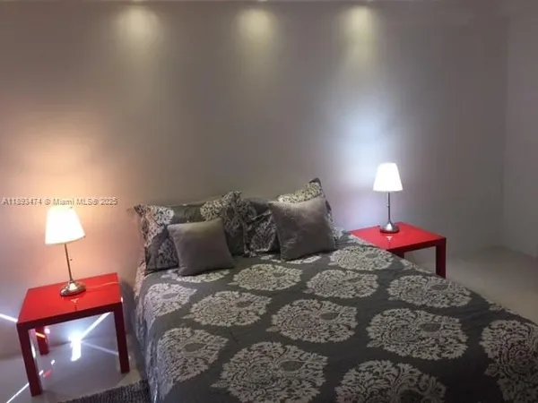 $3,100 | 1500 Bay Road, Unit 758S, Miami Beach, FL 33139