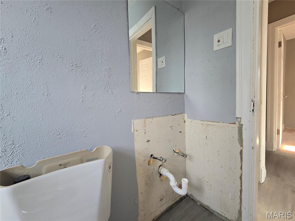 309 Newell Drive Ferguson, MO 63135 - Photo 14 of 18