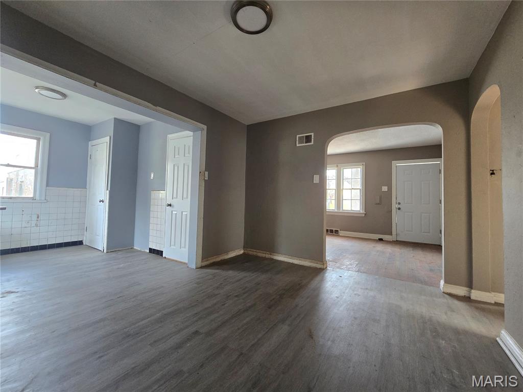 309 Newell Drive Ferguson, MO 63135 - Photo 17 of 18