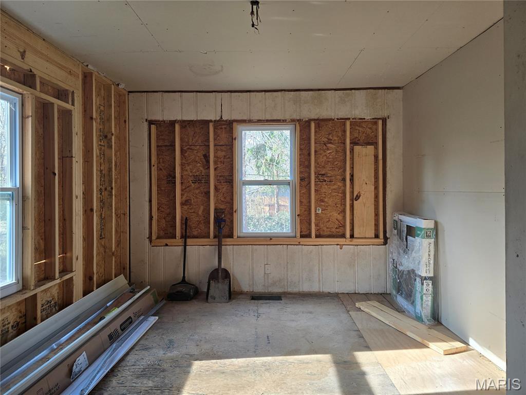 309 Newell Drive Ferguson, MO 63135 - Photo 8 of 18