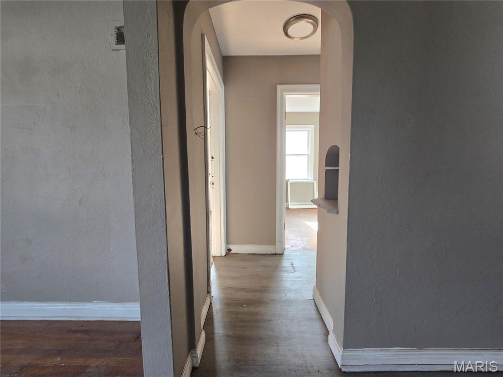 309 Newell Drive Ferguson, MO 63135 - Photo 9 of 18