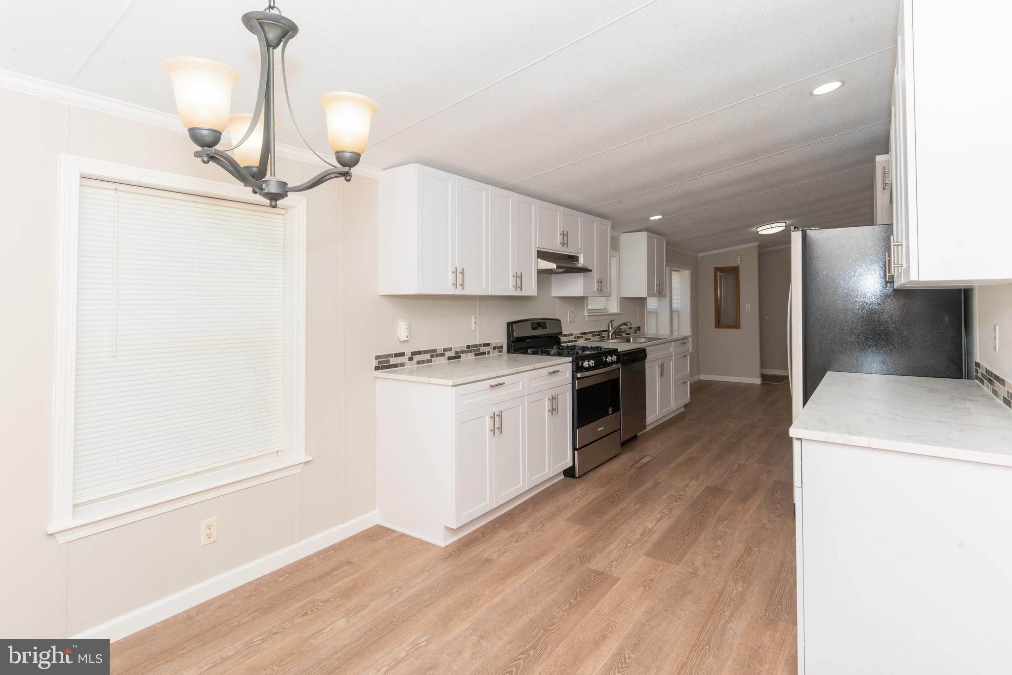 5359 Burnettsville Road Marion Station, MD 21838 - Photo 18 of 32 Dining area & Kitchen