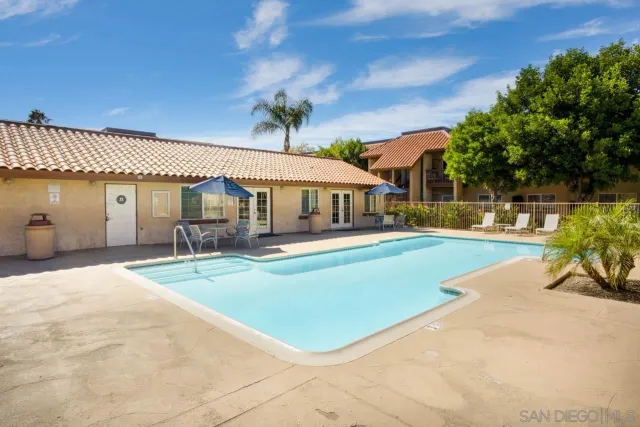 $459,000 | 180 Chambers Street, Unit 4, El Cajon, CA 92020