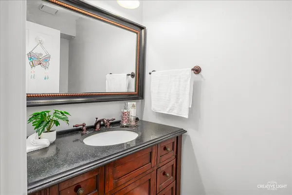 $650,000 | 1628 Westminster Drive, Naperville, IL 60563