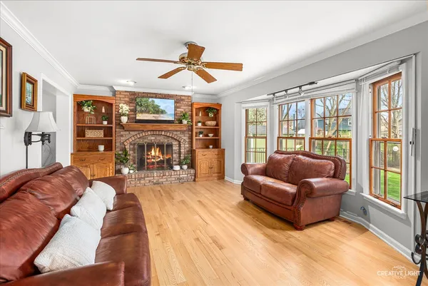 $650,000 | 1628 Westminster Drive, Naperville, IL 60563