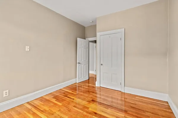 $2,600 | 58 Bennington Street, Unit 2, Boston, MA 02128