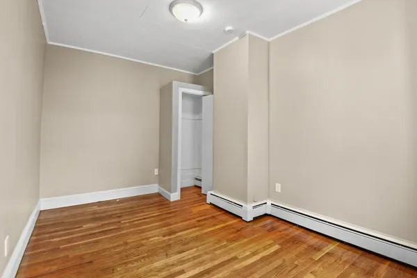 $2,600 | 58 Bennington Street, Unit 2, Boston, MA 02128