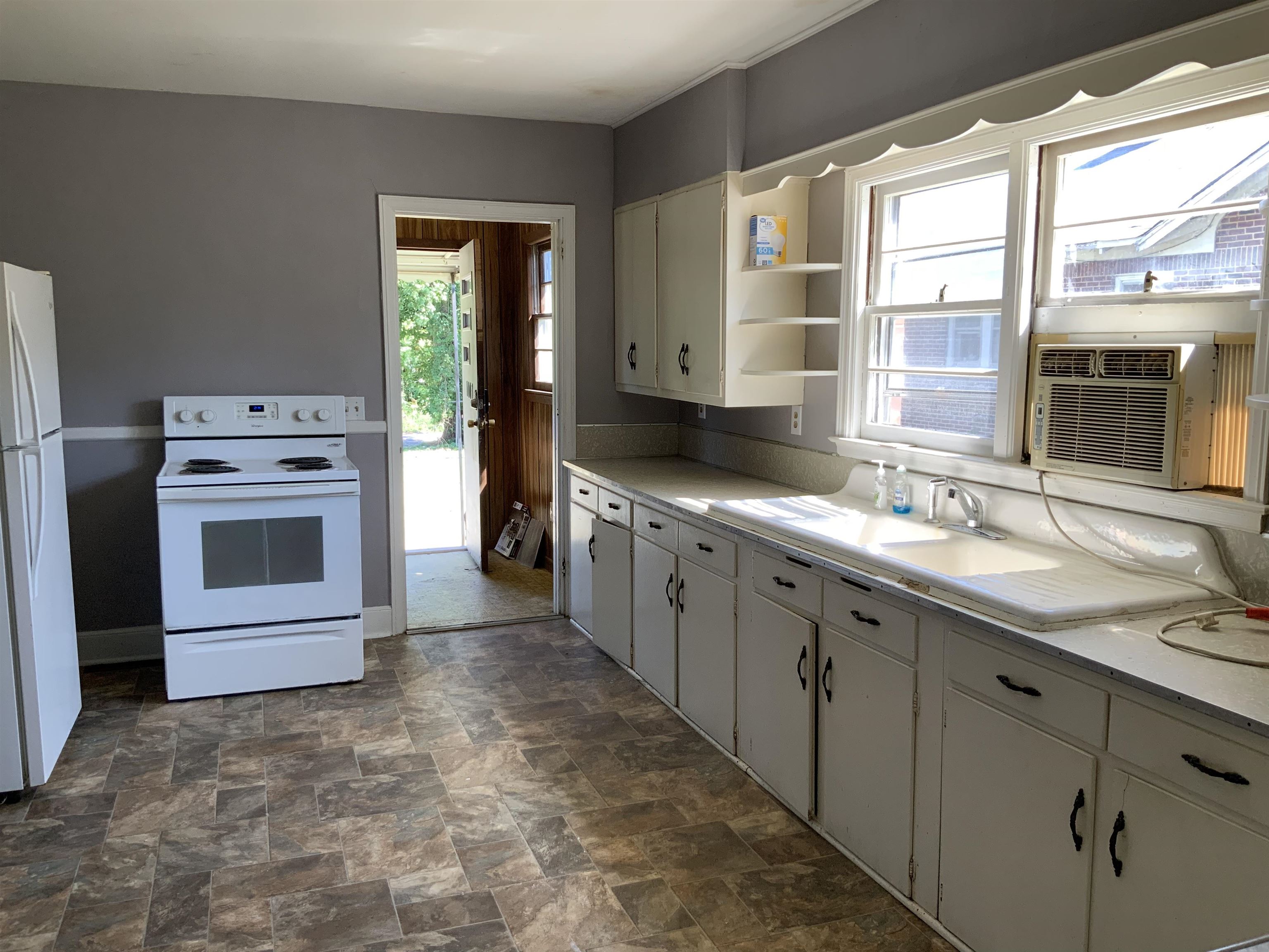 1003 East Main Street Union, SC 29379 - Photo 10 of 23 Gallery Image 10