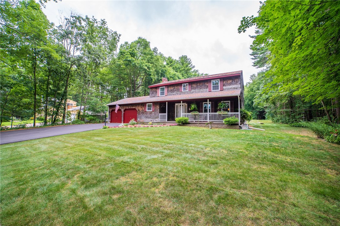 795 Sherman Farm Road Burrillville, RI 02830 - Photo 4 of 40