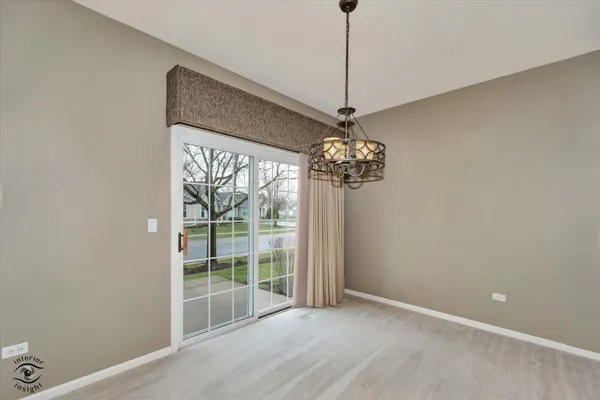 $299,900 | 21418 Timber Lake Court, Unit 21418, Crest Hill, IL 60403