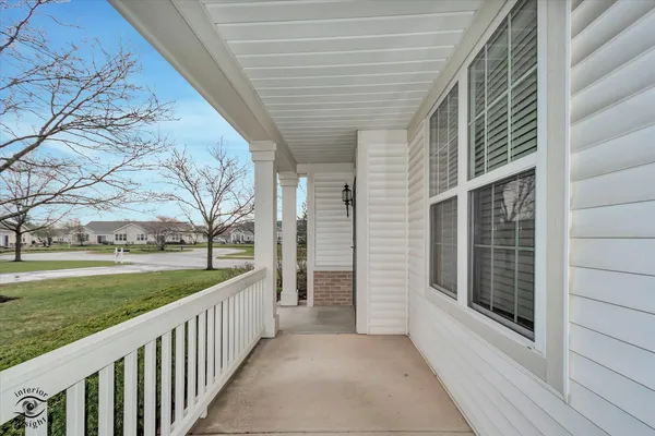 $299,900 | 21418 Timber Lake Court, Unit 21418, Crest Hill, IL 60403