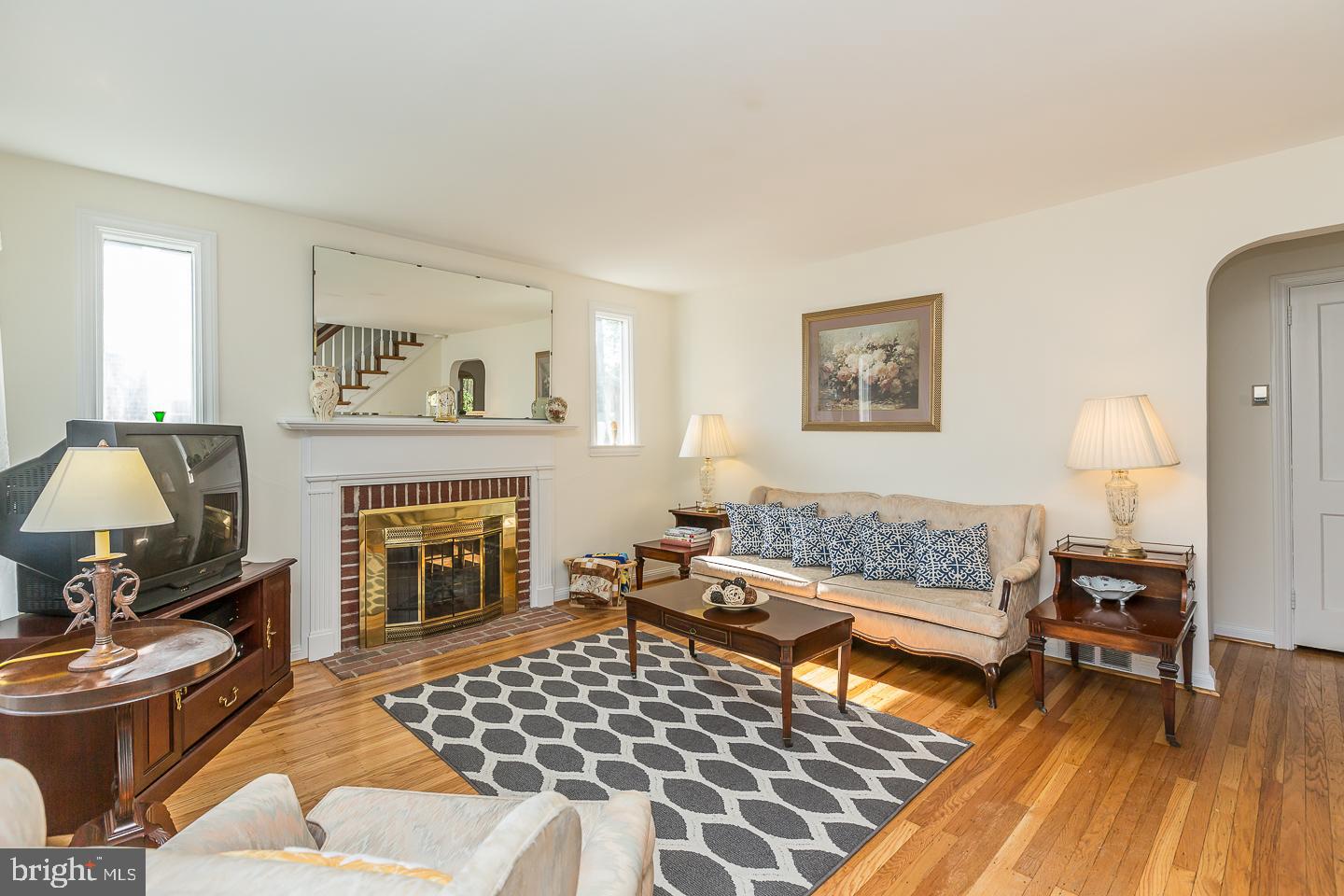 421 Colfax Road Havertown, PA 19083 - Photo 2 of 20