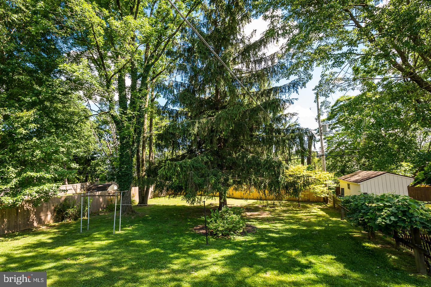 421 Colfax Road Havertown, PA 19083 - Photo 18 of 20