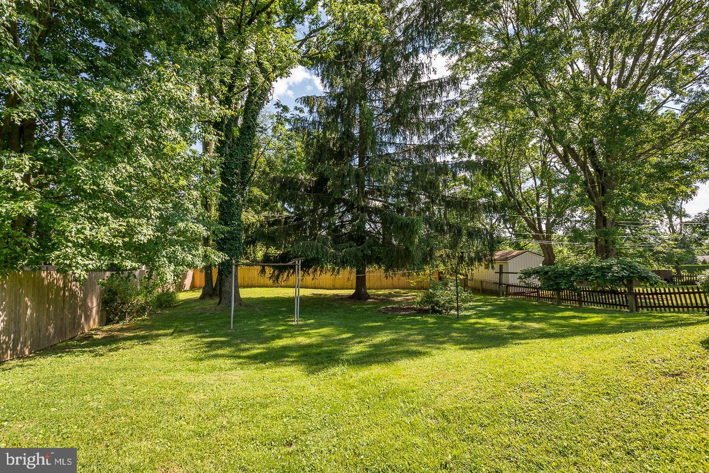 421 Colfax Road Havertown, PA 19083 - Photo 19 of 20