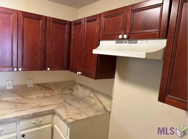 $1,000 | 2203 Fairchild Street, Baton Rouge, LA 70807