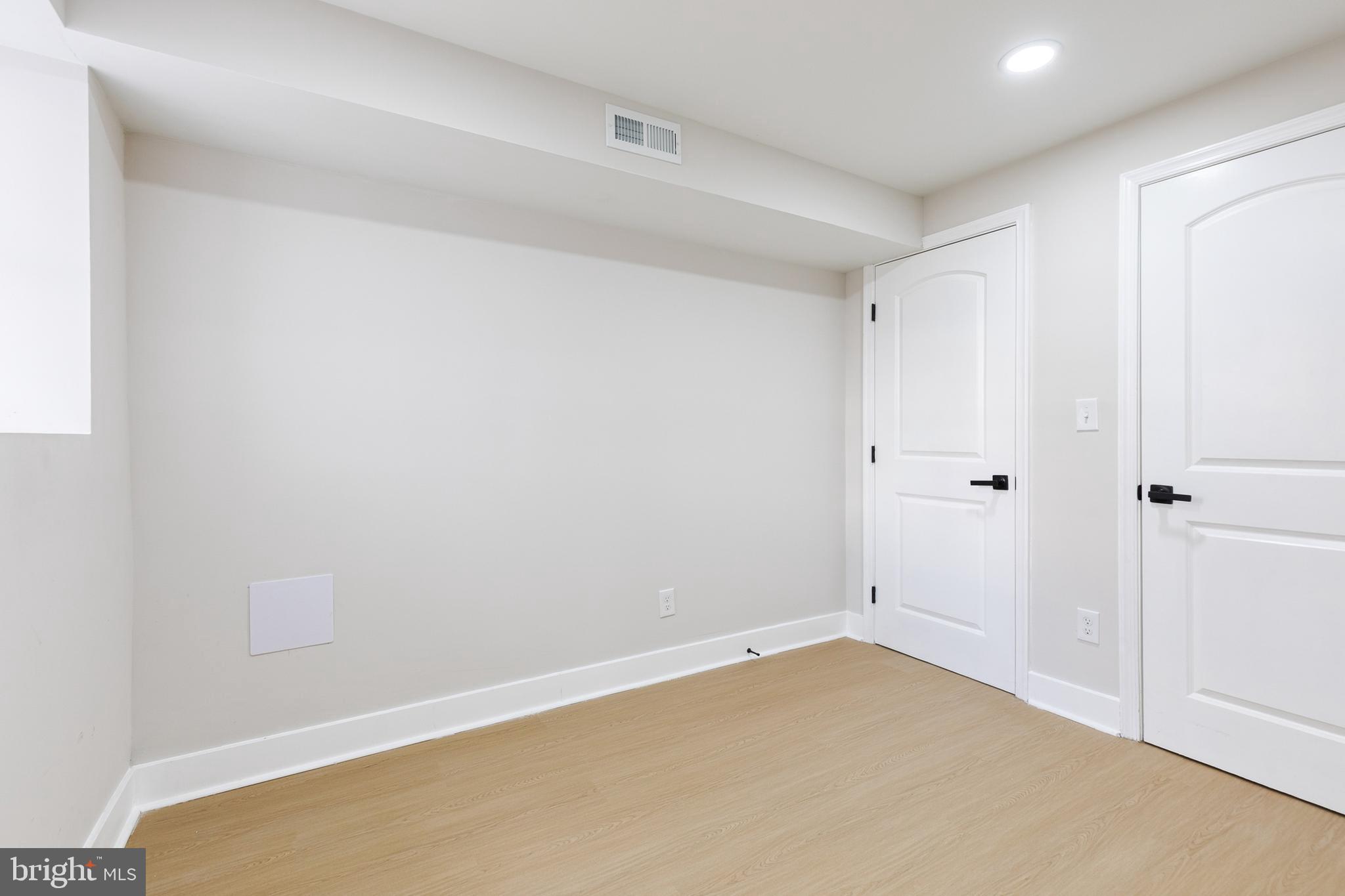 3721 Manchester Avenue Baltimore, MD 21215 - Photo 30 of 36 a view of an empty room