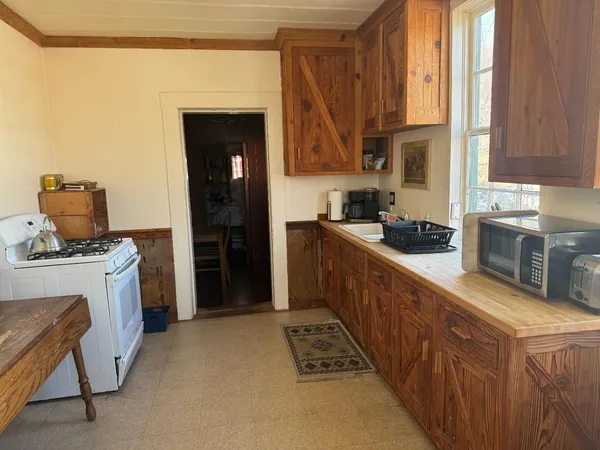 $349,900 | 32926 Road 222, North Fork, CA 93643