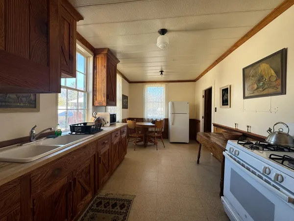 $349,900 | 32926 Road 222, North Fork, CA 93643