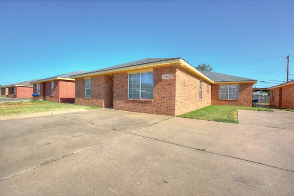 $950 | 1110 82nd Street, Unit A, Lubbock, TX 79423