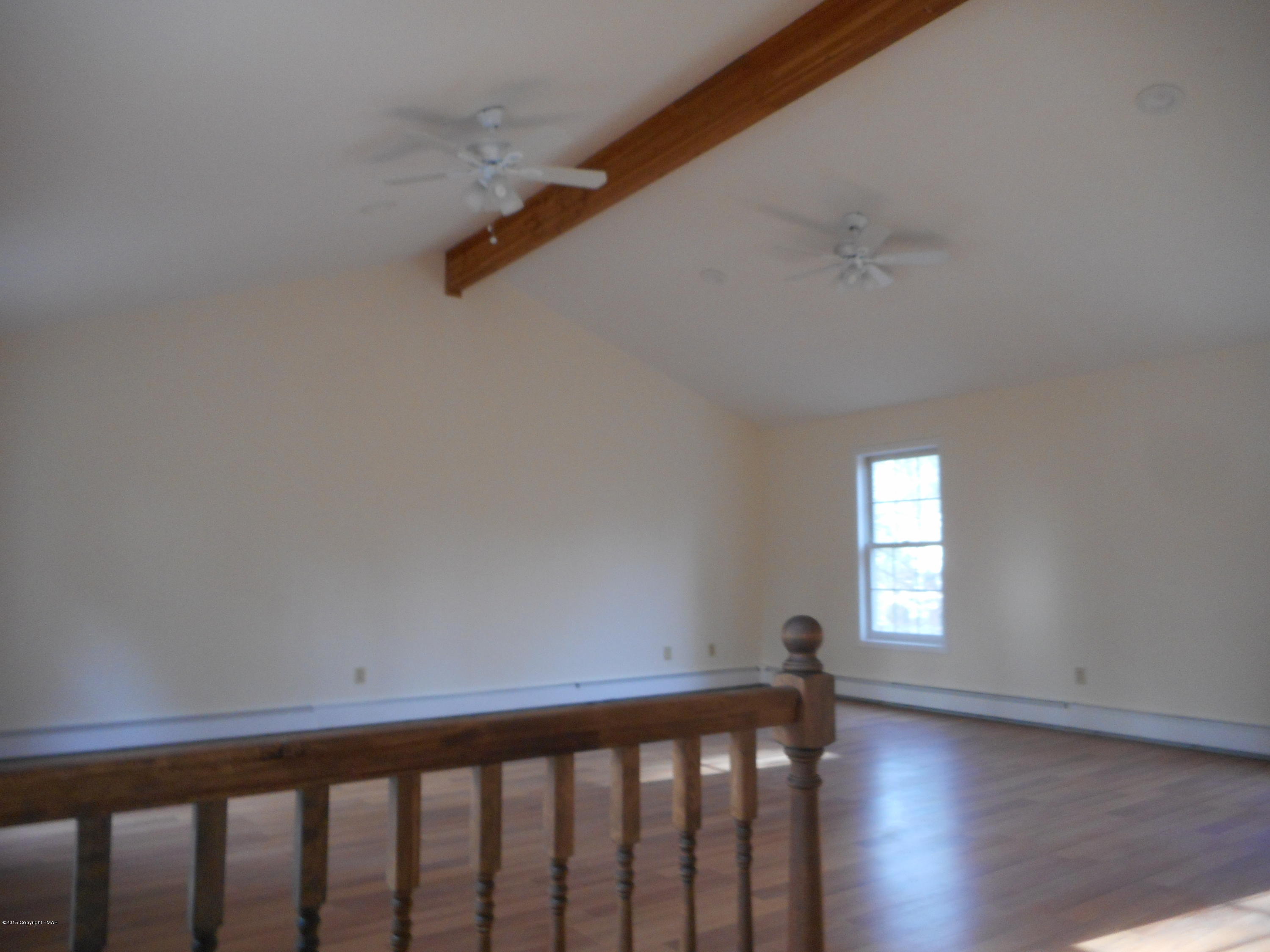 5108 Pine Ridge Road East Stroudsburg, PA 18302 - Photo 9 of 28 Pine Ridge Dr 023