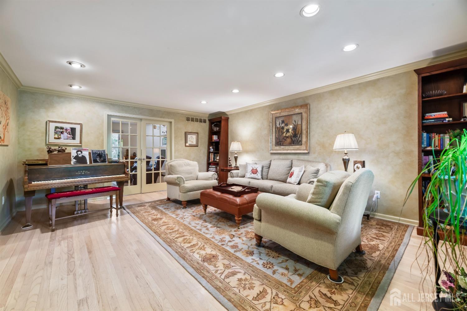 5 Boston Post Road East Brunswick, NJ 08816 - Photo 7 of 46 Gallery Image 7