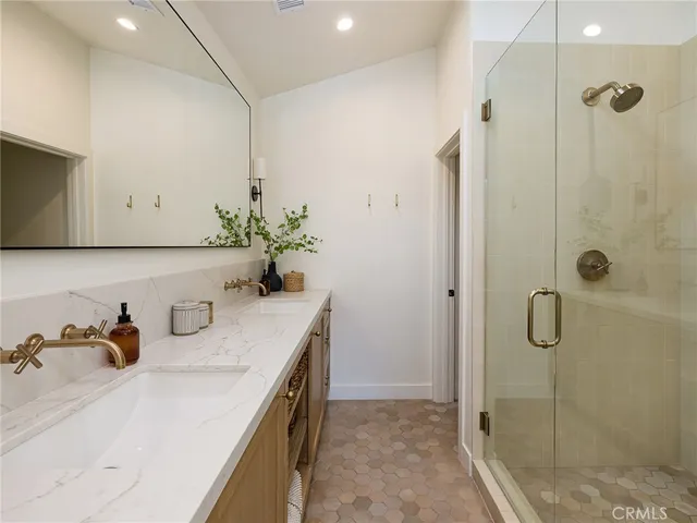 $1,999,000 | 5430 West 123rd Street, Hawthorne, CA 90250