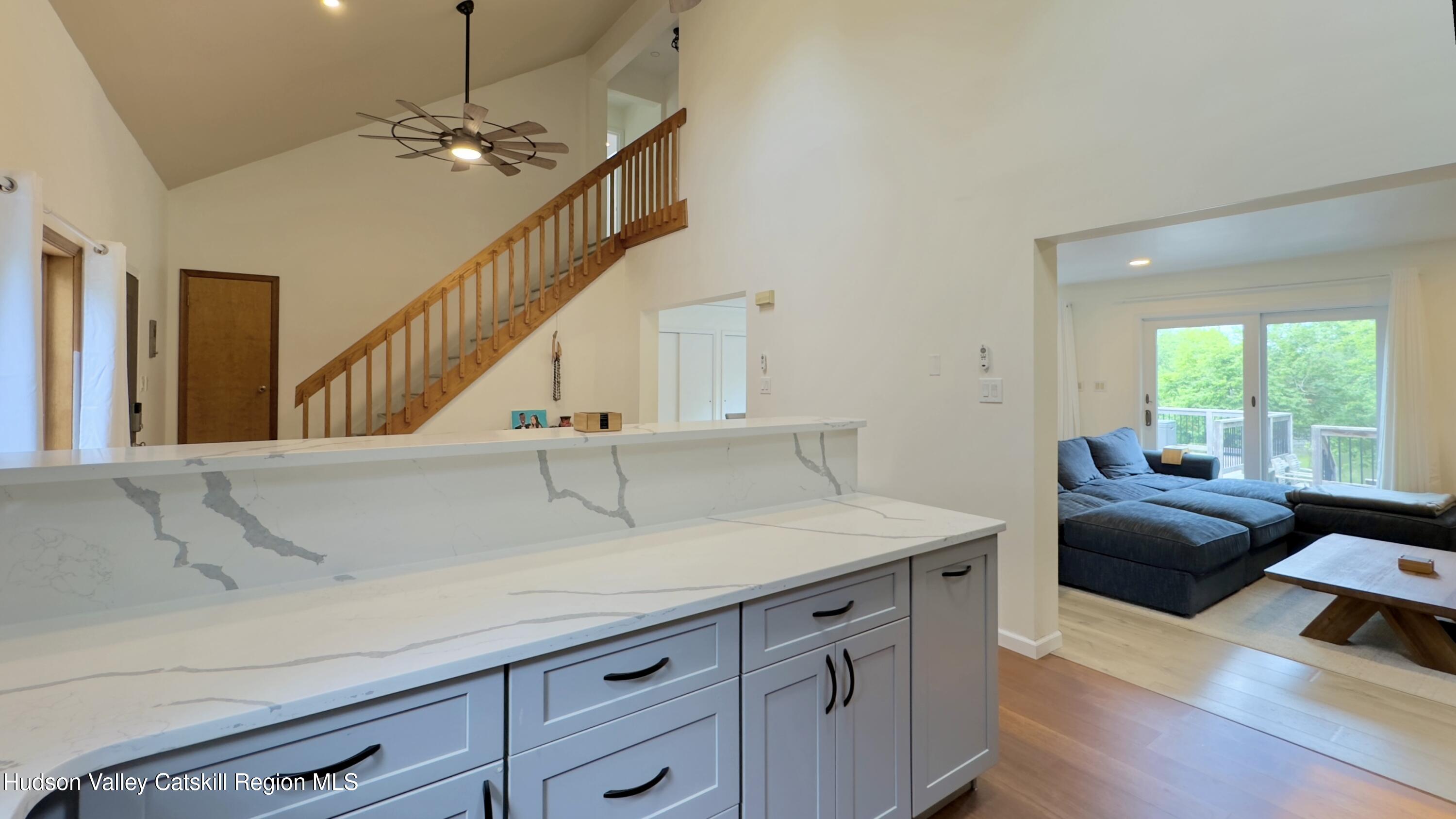 3223 Sleepy Hollow Road Athens, NY 12015 - Photo 9 of 55 14