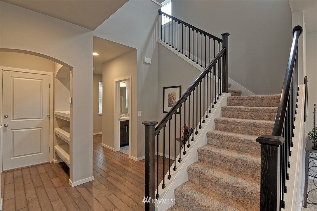 16231 5th Avenue Southeast Bothell, WA 98012 - Photo 2 of 25 Gallery Image 2
