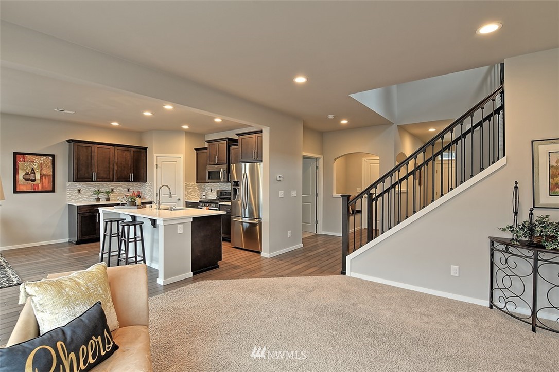 16231 5th Avenue Southeast Bothell, WA 98012 - Photo 4 of 25 Gallery Image 4