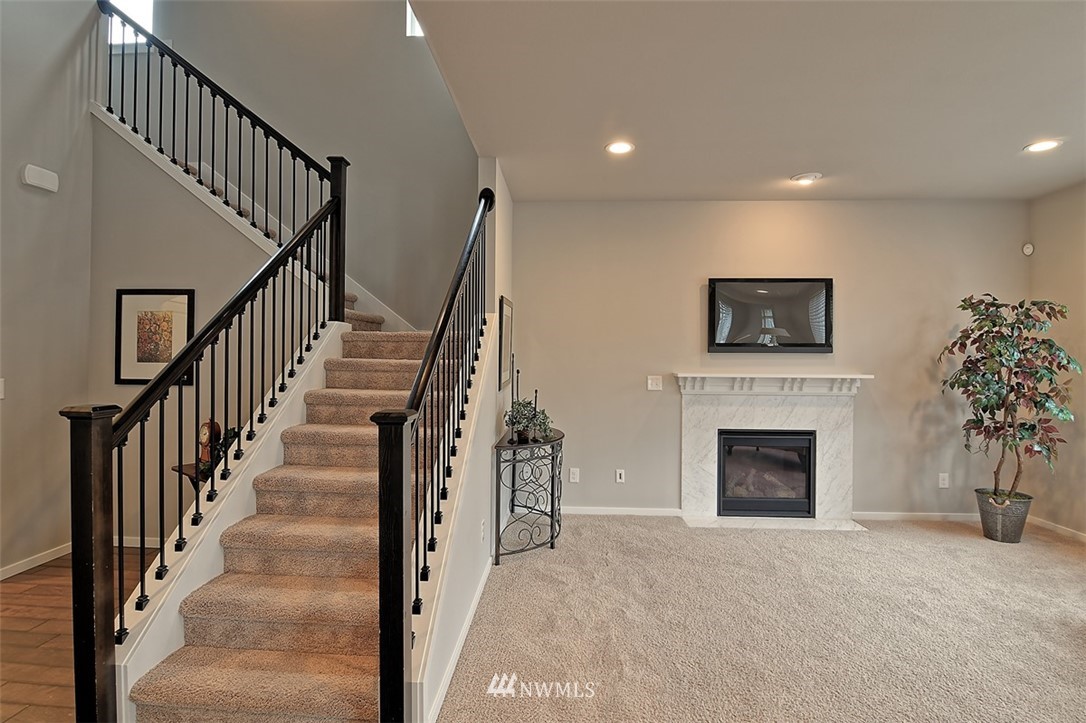 16231 5th Avenue Southeast Bothell, WA 98012 - Photo 9 of 25 Gallery Image 9