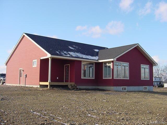 5110 Capac Road Capac, MI 48014 - Photo 3 of 12 2
