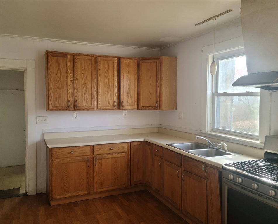 18 Cottage Street Natick, MA 01760 - Photo 14 of 20