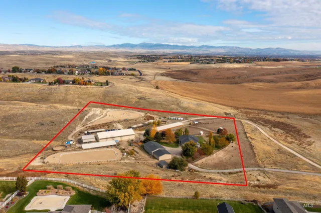 $1,800,000 | 4801 North Eagle Owl Lane, Star, ID 83669