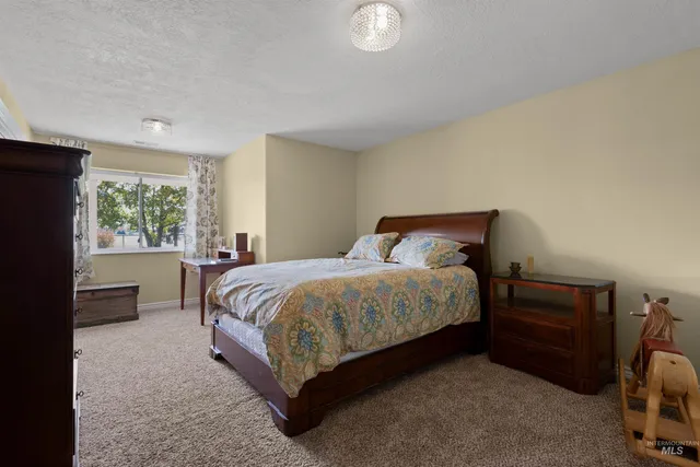 $1,800,000 | 4801 North Eagle Owl Lane, Star, ID 83669