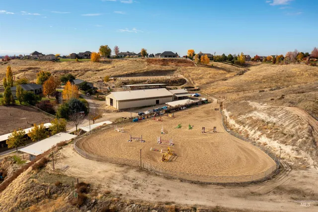 $1,800,000 | 4801 North Eagle Owl Lane, Star, ID 83669