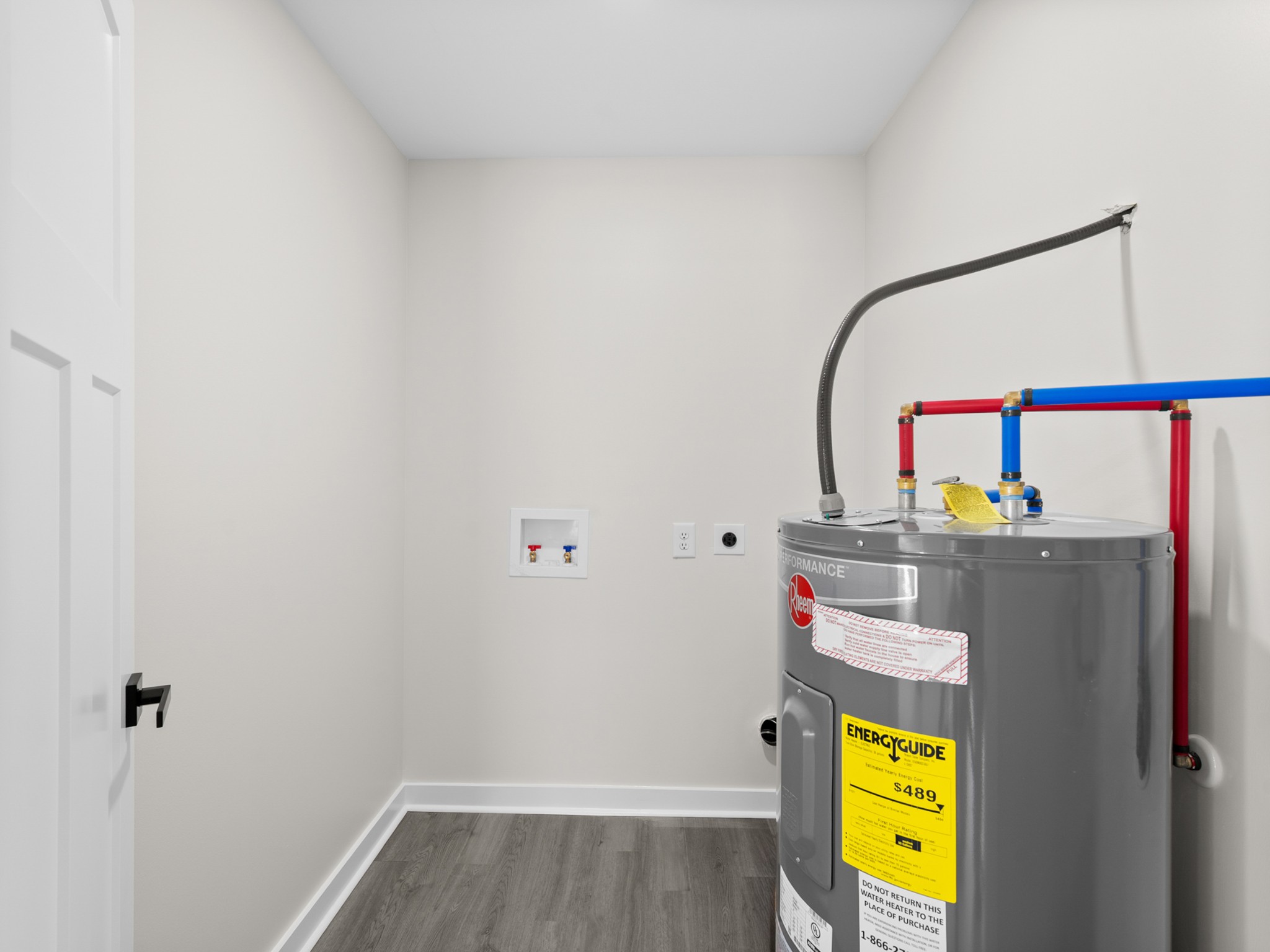 711 Hunt Street Winchester, TN 37398 - Photo 25 of 30 a view of storage and utility room