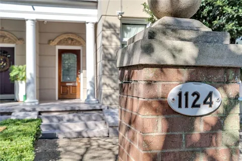 $540,000 | 1124 Upperline Street, New Orleans, LA 70115